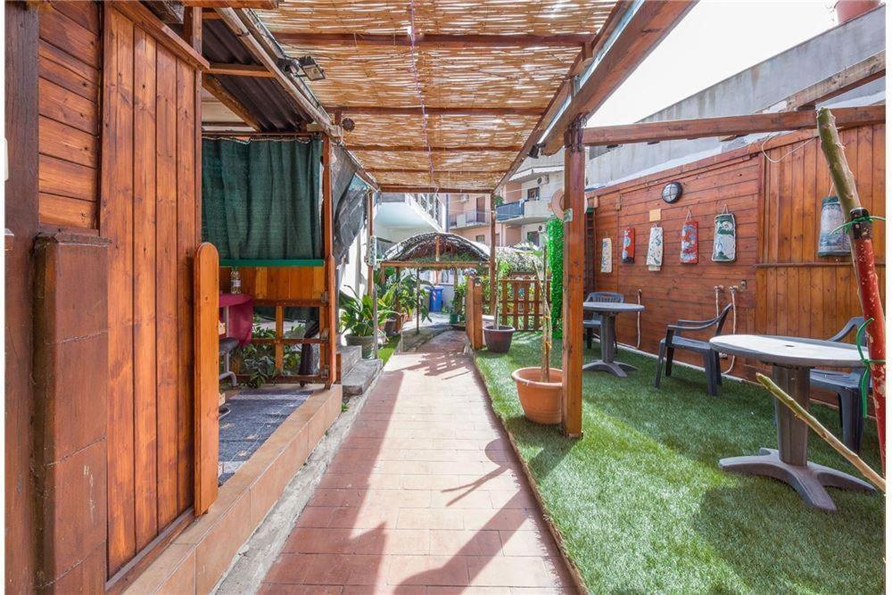 圣尼科洛之家住宿加早餐旅馆 Aci Catena 外观 照片
